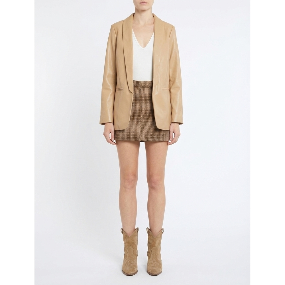 NEW ENTRO happy hour faux leather blazer in beige